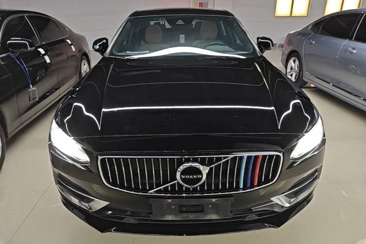 Used Volvo S90 2020 T5 Zhiyi Luxury Edition Front