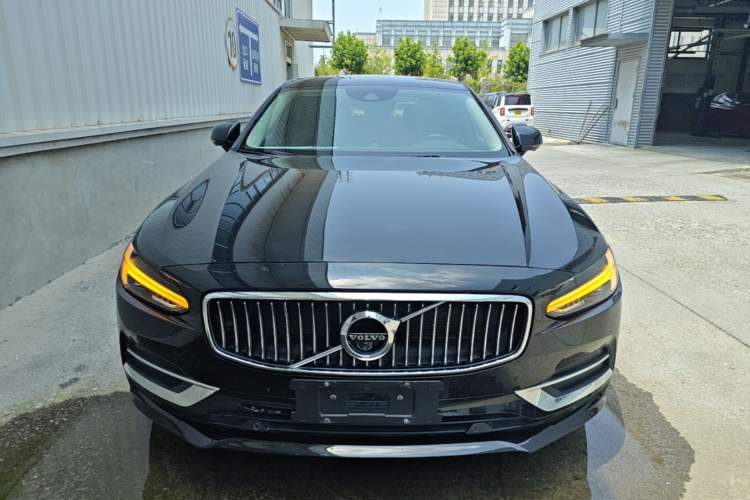 Used Volvo S90 2020 T5 Zhiyi Luxury Edition Front