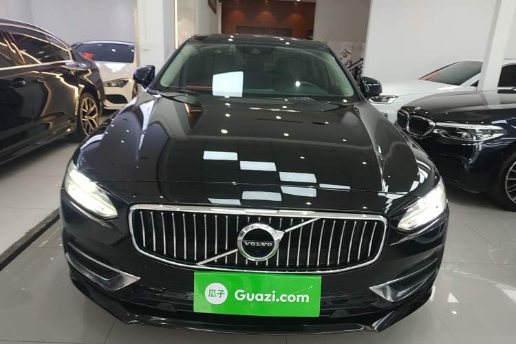 Used Volvo S90 2020 Facelifted T5 Zhiyi Luxury Edition Front