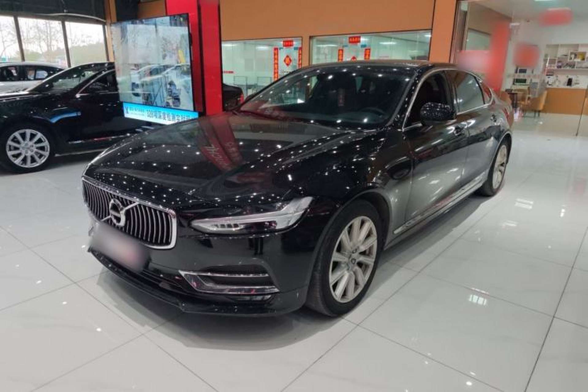 Used Volvo S90 2020 T5 Zhiyi Luxury Edition Front Left 45 Deg