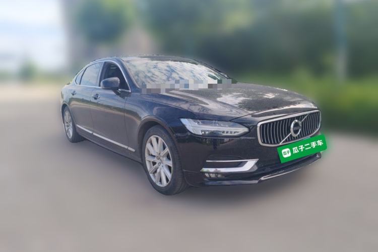 Used Volvo S90 2020 T5 Zhiyuan Luxury Edition Front Right 45 Deg