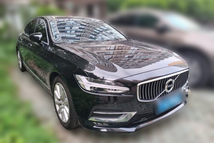 Used Volvo S90 2020 T5 Zhiyuan Luxury Edition Front Right 45 Deg