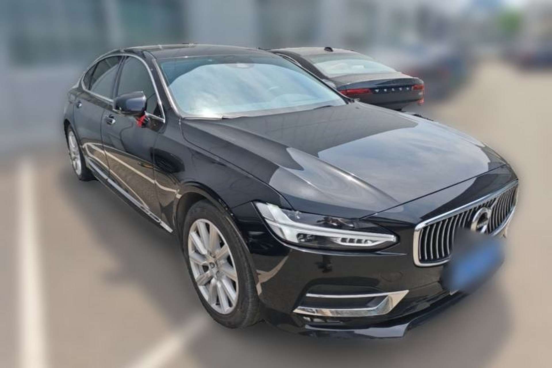 Used Volvo S90 2020 T5 Zhiyi Luxury Edition Front Right 45 Deg