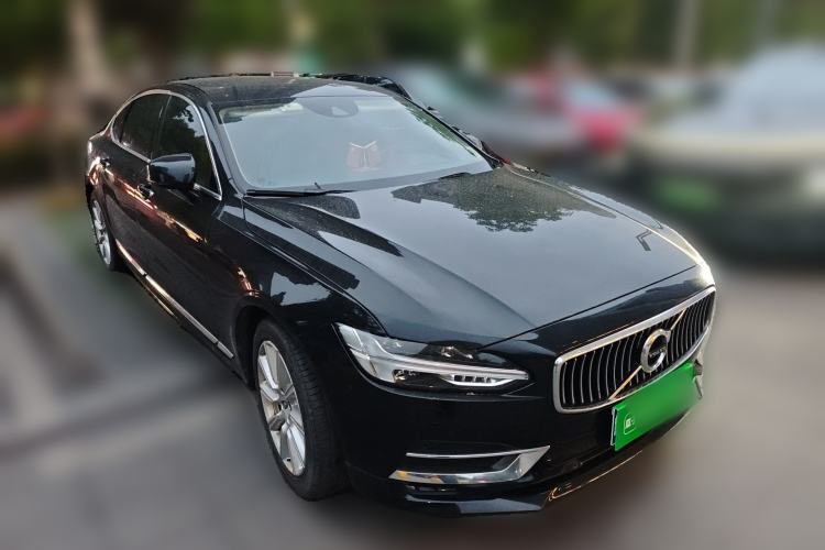 Used Volvo S90 2020 T5 Zhiyuan Luxury Edition Front Right 45 Deg