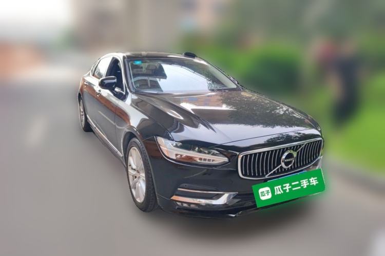 Used Volvo S90 2020 T5 Zhiyuan Luxury Edition Front Right 45 Deg