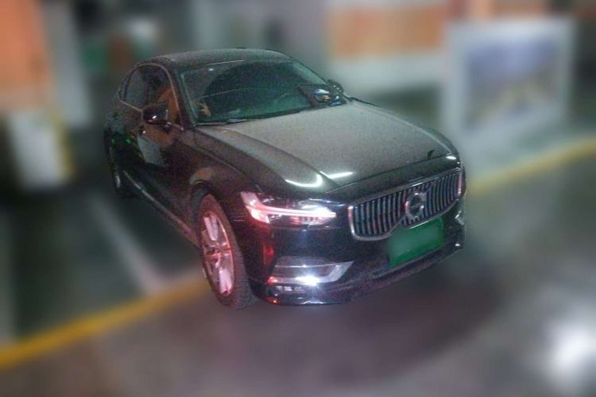 Used Volvo S90 2020 T5 Zhiyi Luxury Edition Front Right 45 Deg