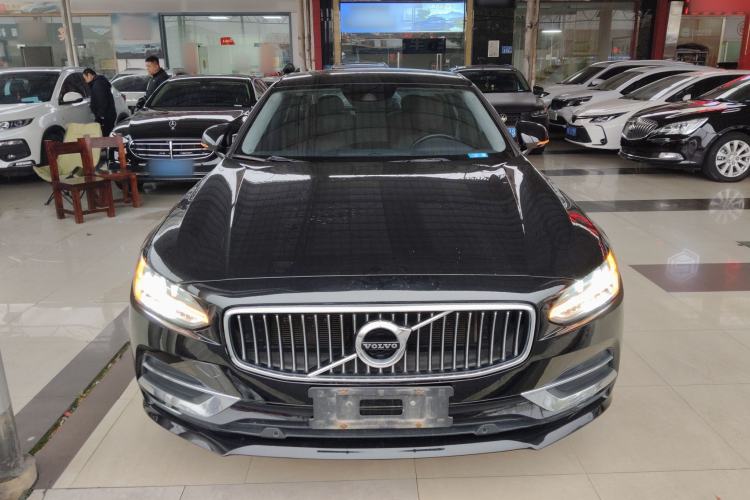 Used Volvo S90 2020 Facelifted T5 Zhiyi Luxury Edition Front