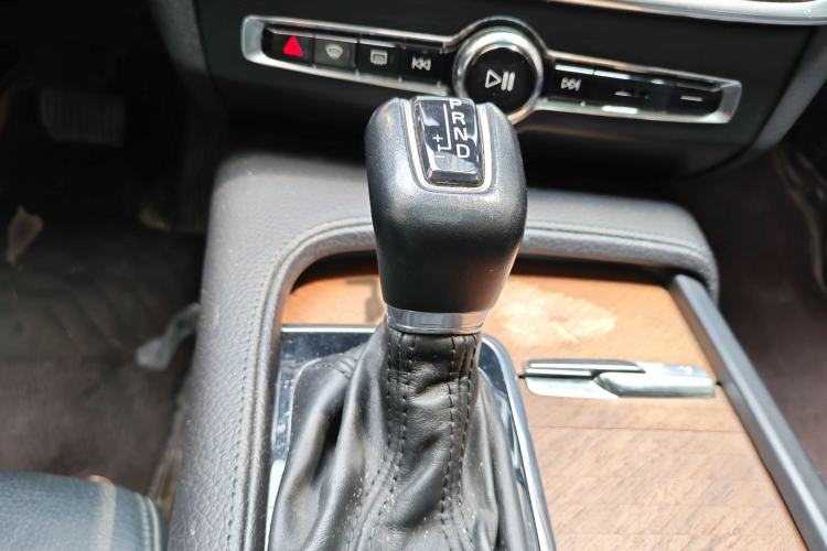 Used Volvo S90 2020 T5 Zhiyi Luxury Edition Gear Lever