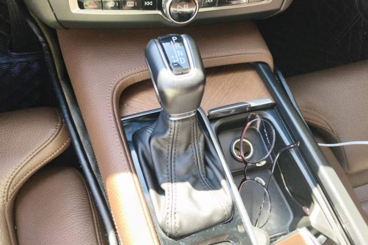Used Volvo S90 2020 T5 Zhiyuan Luxury Edition Gear Lever