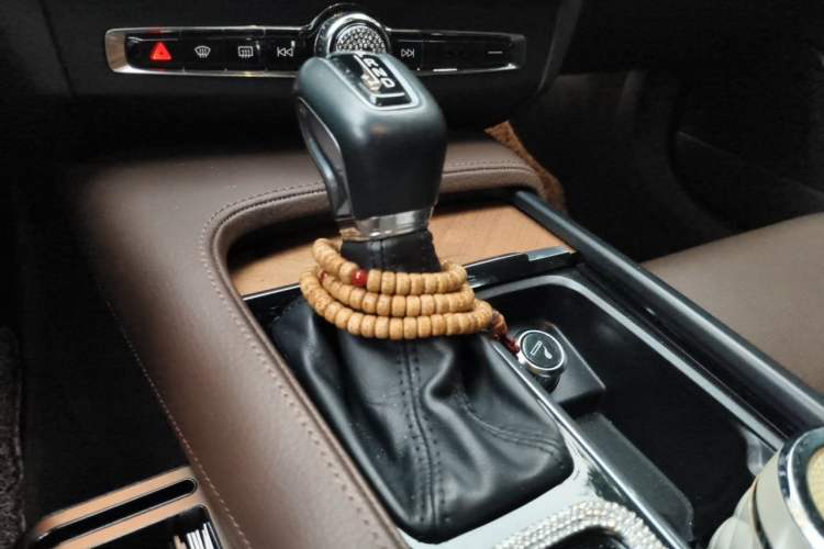 Used Volvo S90 2020 T5 Zhiyuan Luxury Edition Gear Lever