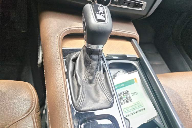 Used Volvo S90 2020 T5 Zhiyi Luxury Edition Gear Lever