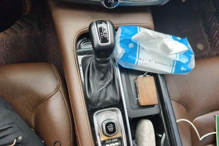 Used Volvo S90 2020 T5 Zhiyi Luxury Edition Gear Lever