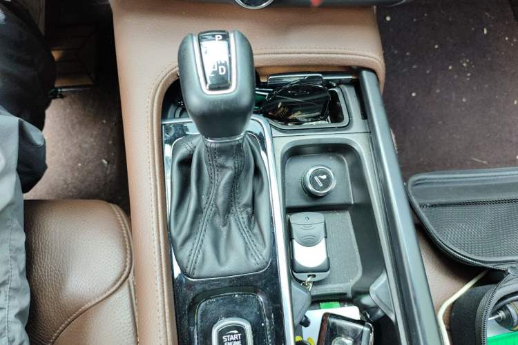 Used Volvo S90 2020 T5 Zhiyi Luxury Edition Gear Lever