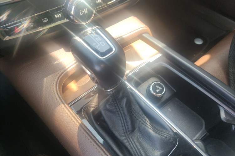 Used Volvo S90 2020 T5 Zhiyuan Luxury Edition Gear Lever