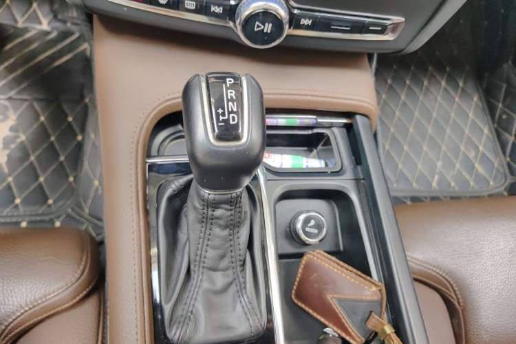 Used Volvo S90 2020 T5 Zhiyuan Luxury Edition Gear Lever