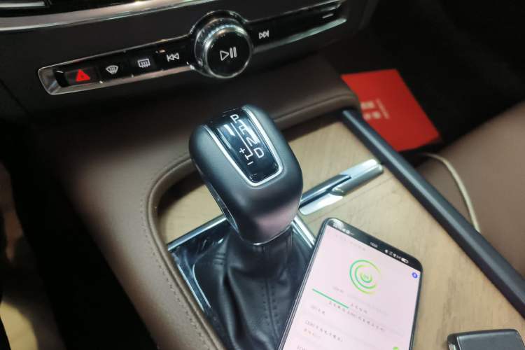 Used Volvo S90 2020 Facelifted T5 Zhiyi Luxury Edition Gear Lever