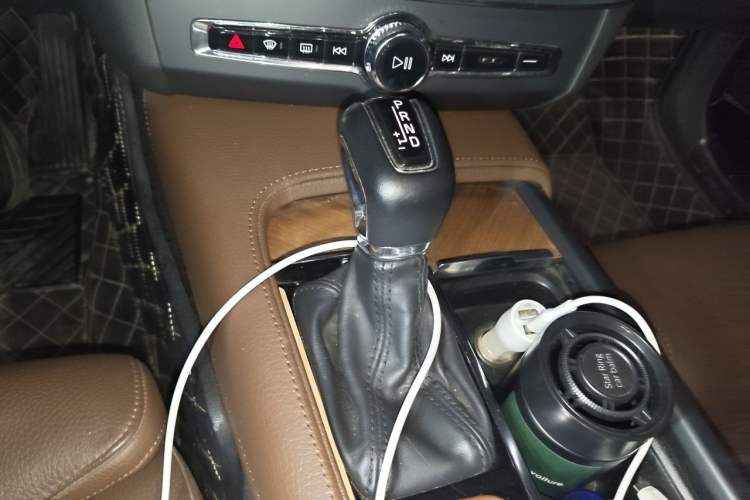 Used Volvo S90 2020 T5 Zhiyuan Luxury Edition Gear Lever