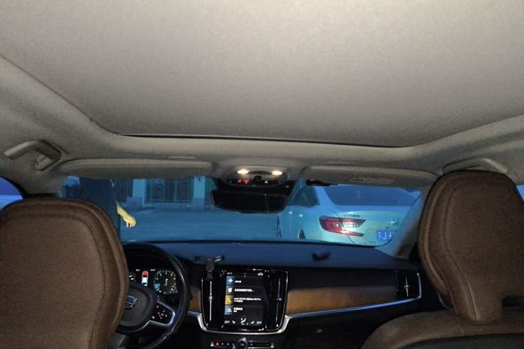 Used Volvo S90 2020 T5 Zhiyi Luxury Edition Headliner