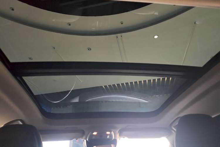 Used Volvo S90 2020 Facelift T5 Smart & Luxurious Edition Headliner
