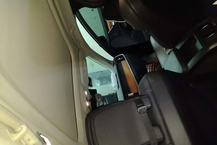 Used Volvo S90 2020 T5 Zhiyi Luxury Edition Headliner