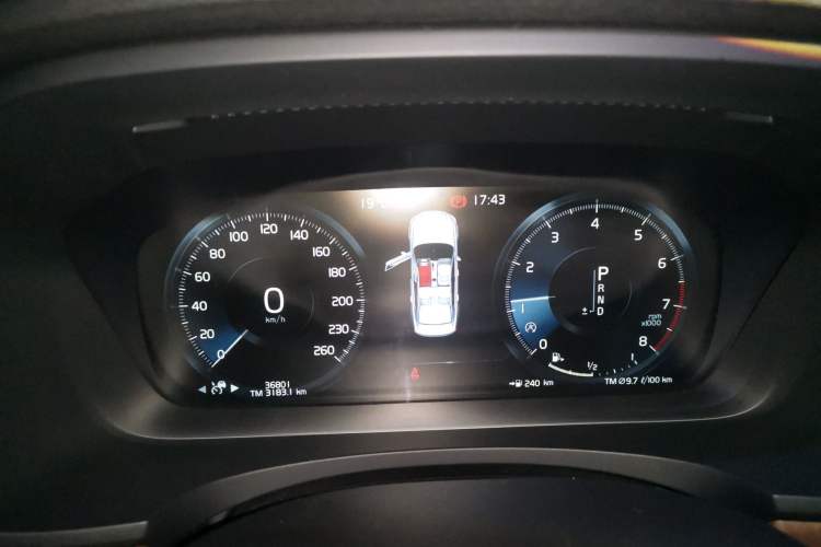 Used Volvo S90 2020 T5 Zhiyi Luxury Edition Instrument Cluster