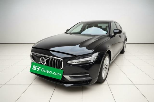 Ojetý Volvo S90 2020 T5 Zhiyi Luxury Edition