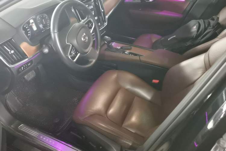 Used Volvo S90 2020 T5 Zhiyi Luxury Edition Left Front Seat