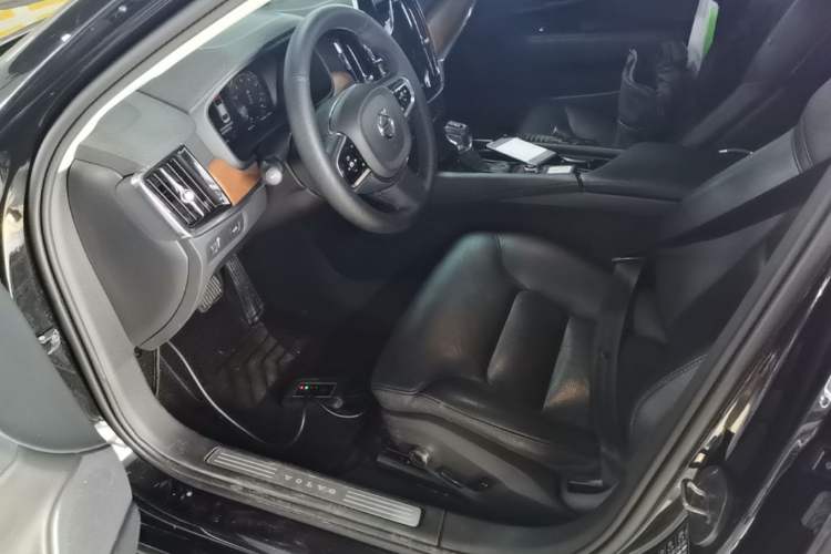 Used Volvo S90 2020 T5 Zhiyi Luxury Edition Left Front Seat