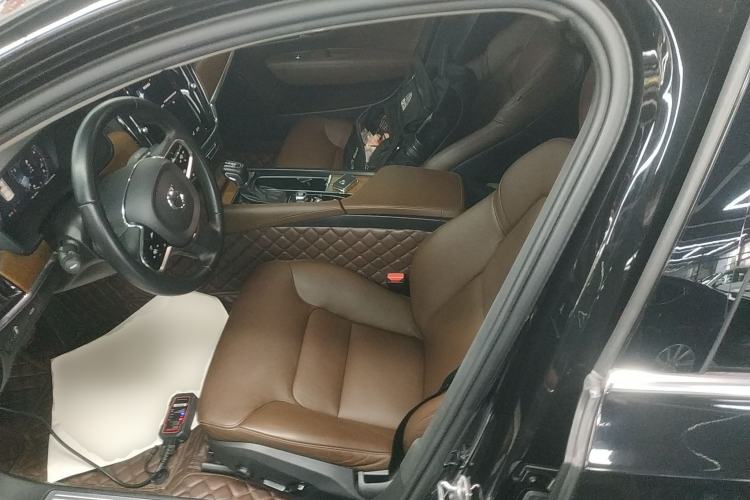 Used Volvo S90 2020 Facelifted T5 Zhiyi Luxury Edition Left Front Seat