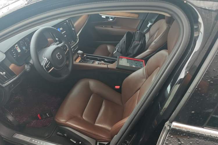 Used Volvo S90 2020 T5 Zhiyi Luxury Edition Left Front Seat