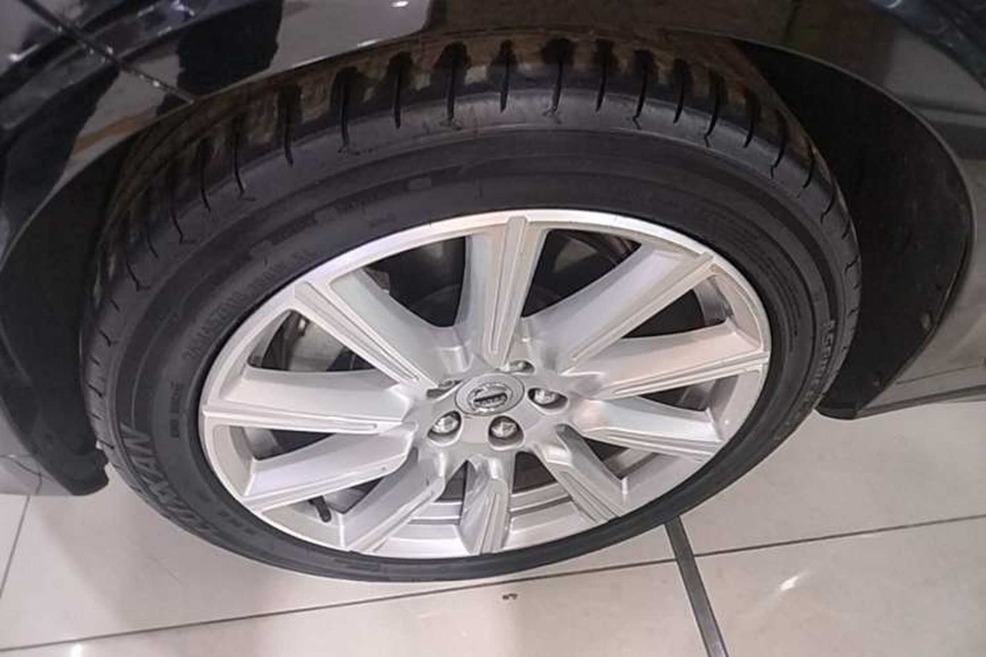 Used Volvo S90 2020 T5 Zhiyi Luxury Edition Left Front Wheel Hub