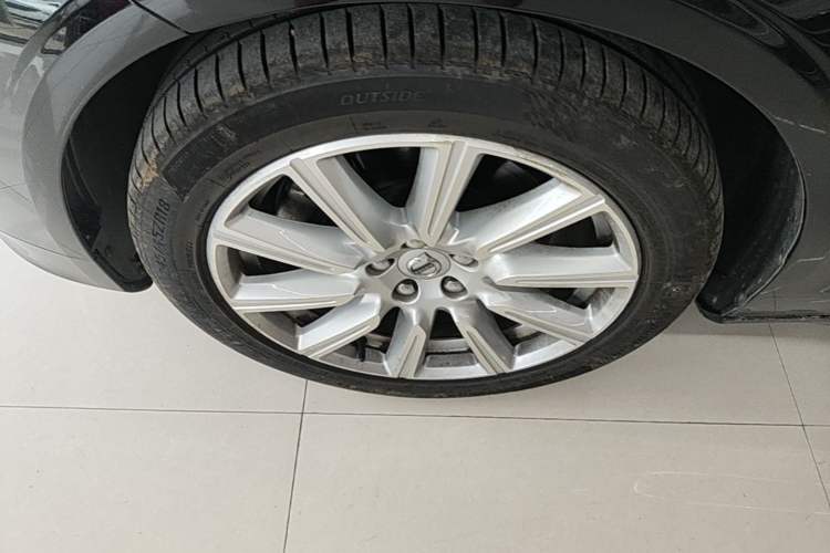 Used Volvo S90 2020 Facelifted T5 Zhiyi Luxury Edition Left Front Wheel Hub