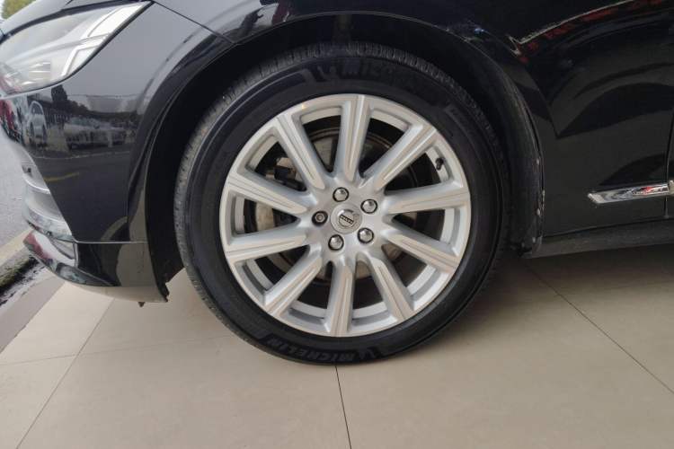 Used Volvo S90 2020 Facelifted T5 Zhiyi Luxury Edition Left Front Wheel Hub
