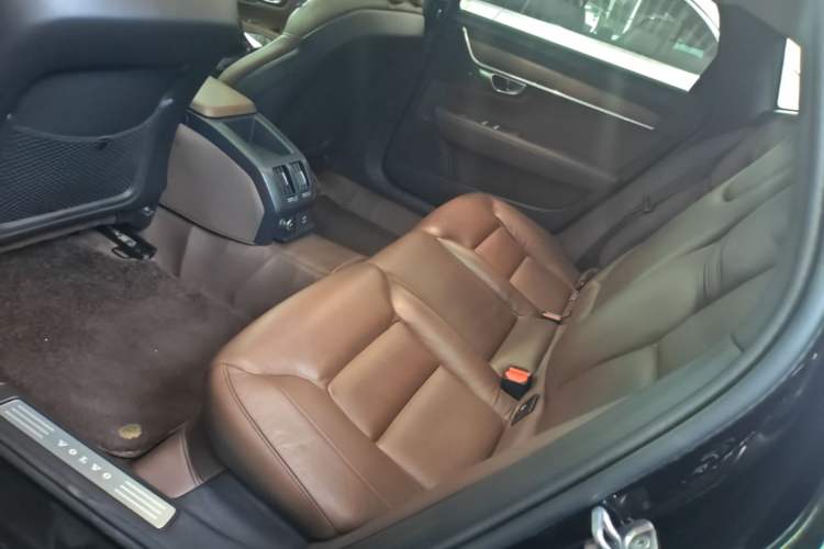 Used Volvo S90 2020 T5 Zhiyi Luxury Edition Left Rear Seat