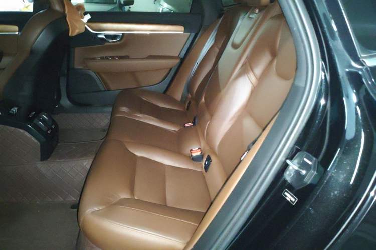 Used Volvo S90 2020 Facelifted T5 Zhiyi Luxury Edition Left Rear Seat