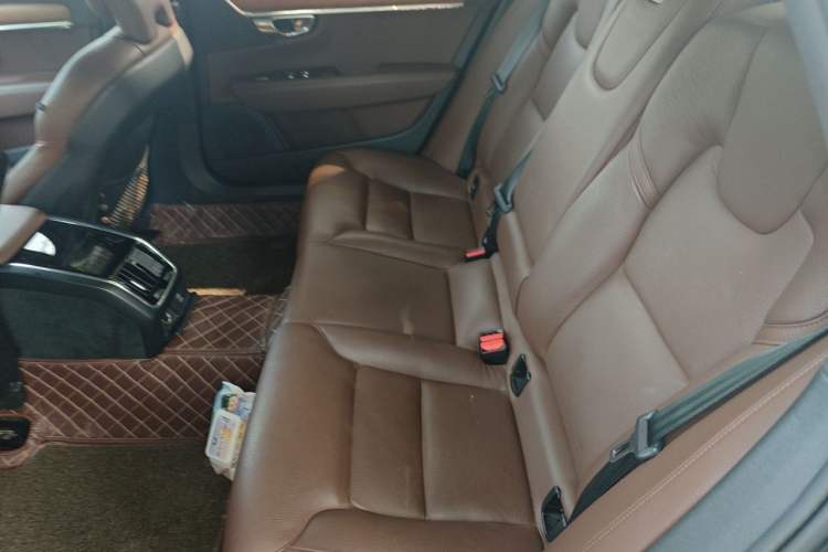 Used Volvo S90 2020 Facelifted T5 Zhiyi Luxury Edition Left Rear Seat
