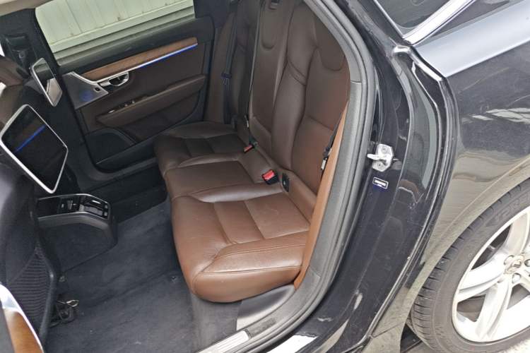 Used Volvo S90 2020 T5 Zhiyi Luxury Edition Left Rear Seat