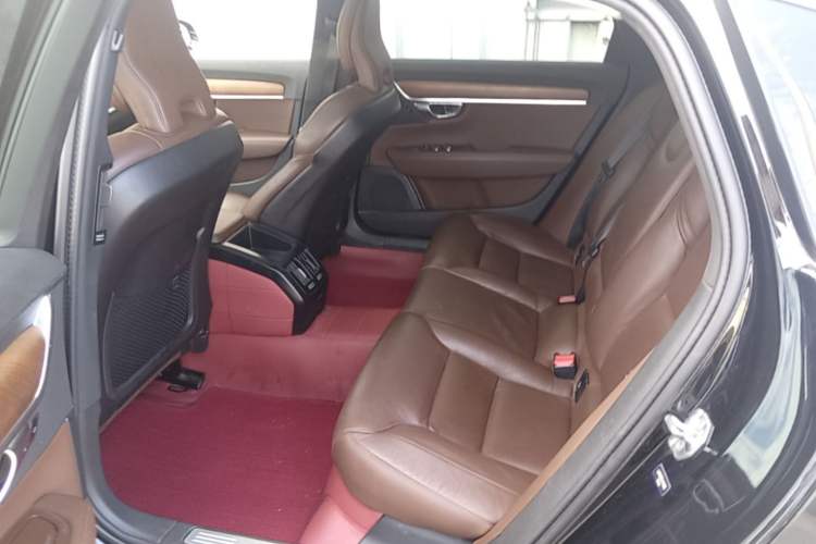 Used Volvo S90 2020 Facelifted T5 Zhiyi Luxury Edition Left Rear Seat