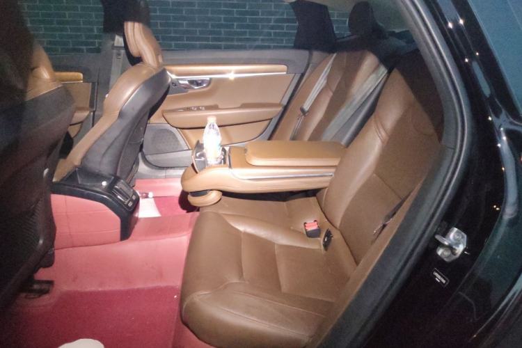 Used Volvo S90 2020 Facelifted T5 Zhiyi Luxury Edition Left Rear Seat