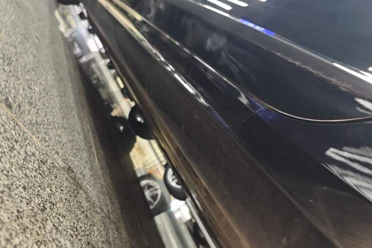 Used Volvo S90 2020 T5 Zhiyi Luxury Edition Left Side Sill