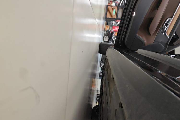 Used Volvo S90 2020 T5 Zhiyi Luxury Edition Left Side Sill
