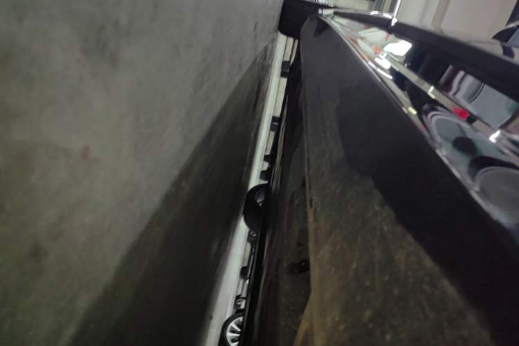 Used Volvo S90 2020 T5 Zhiyi Luxury Edition Left Side Sill