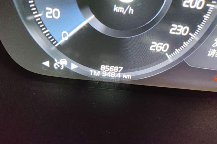 Used Volvo S90 2020 T5 Zhiyi Luxury Edition Odometer Close Up