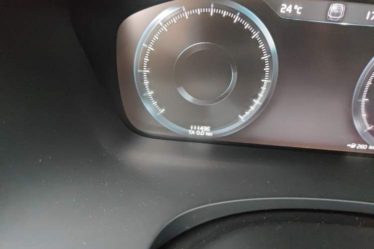 Used Volvo S90 2020 T5 Zhiyuan Luxury Edition Odometer Close Up