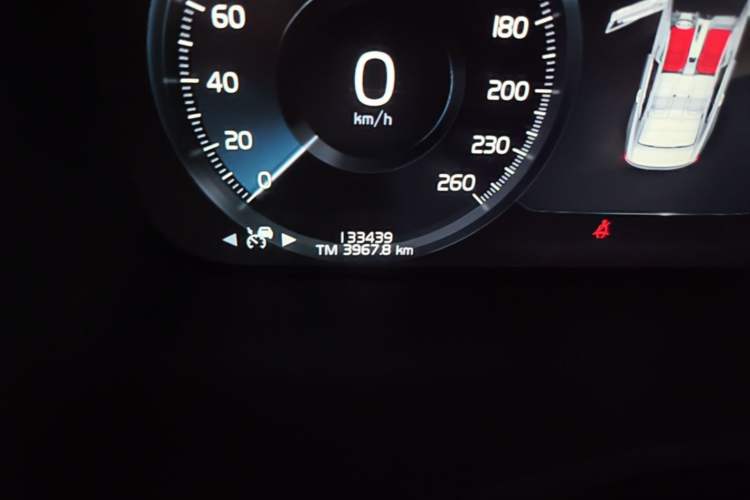 Used Volvo S90 2020 Facelifted T5 Zhiyi Luxury Edition Odometer Close Up