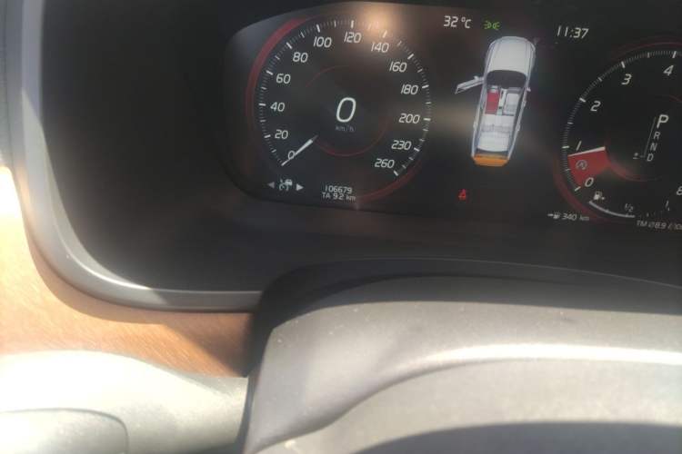 Used Volvo S90 2020 T5 Zhiyuan Luxury Edition Odometer Close Up