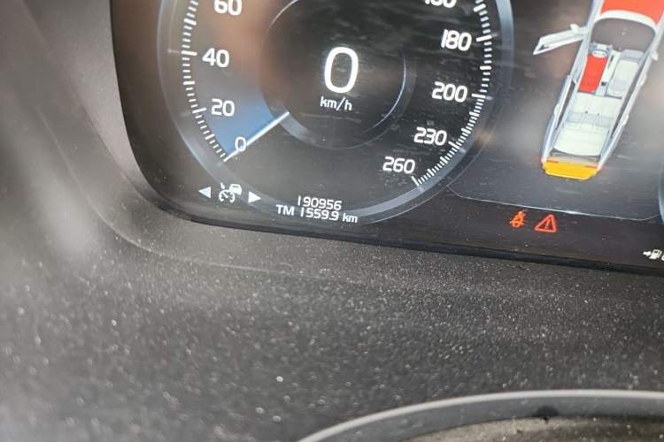 Used Volvo S90 2020 T5 Zhiyi Luxury Edition Odometer Close Up