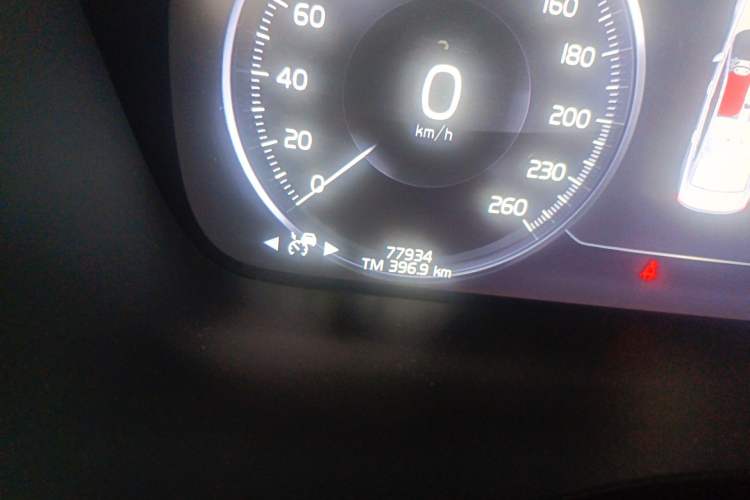 Used Volvo S90 2020 T5 Zhiyuan Luxury Edition Odometer Close Up