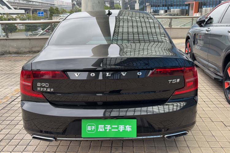 Used Volvo S90 2020 Facelift T5 Smart & Luxurious Edition Rear
