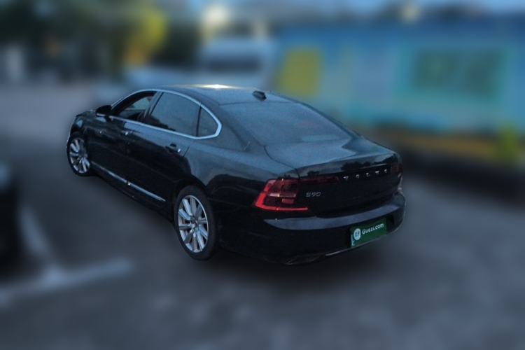 Used Volvo S90 2020 T5 Zhiyi Luxury Edition Rear Left 45 Deg